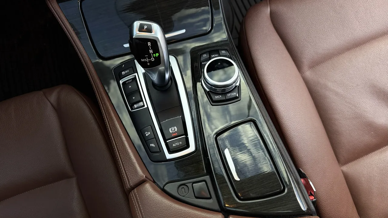 BMW 5 серії - фото 5