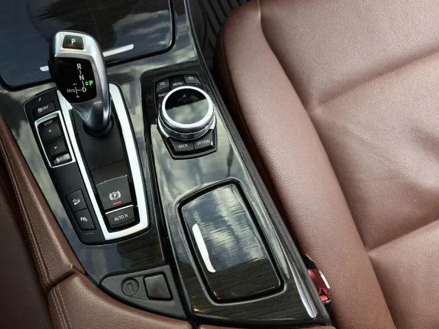 BMW 5 серії - фото 5