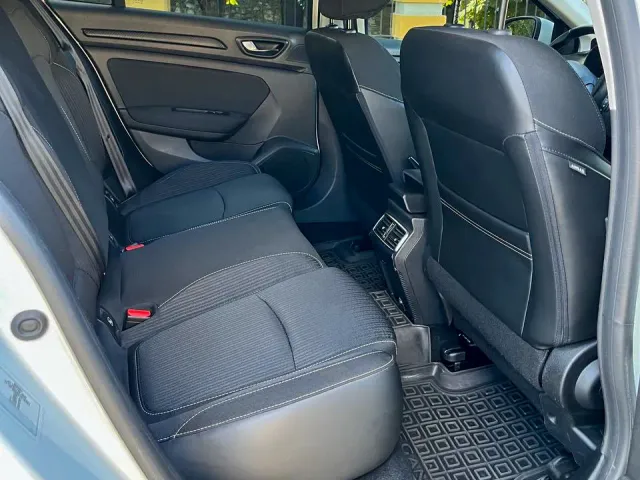 Renault Megane - фото 5