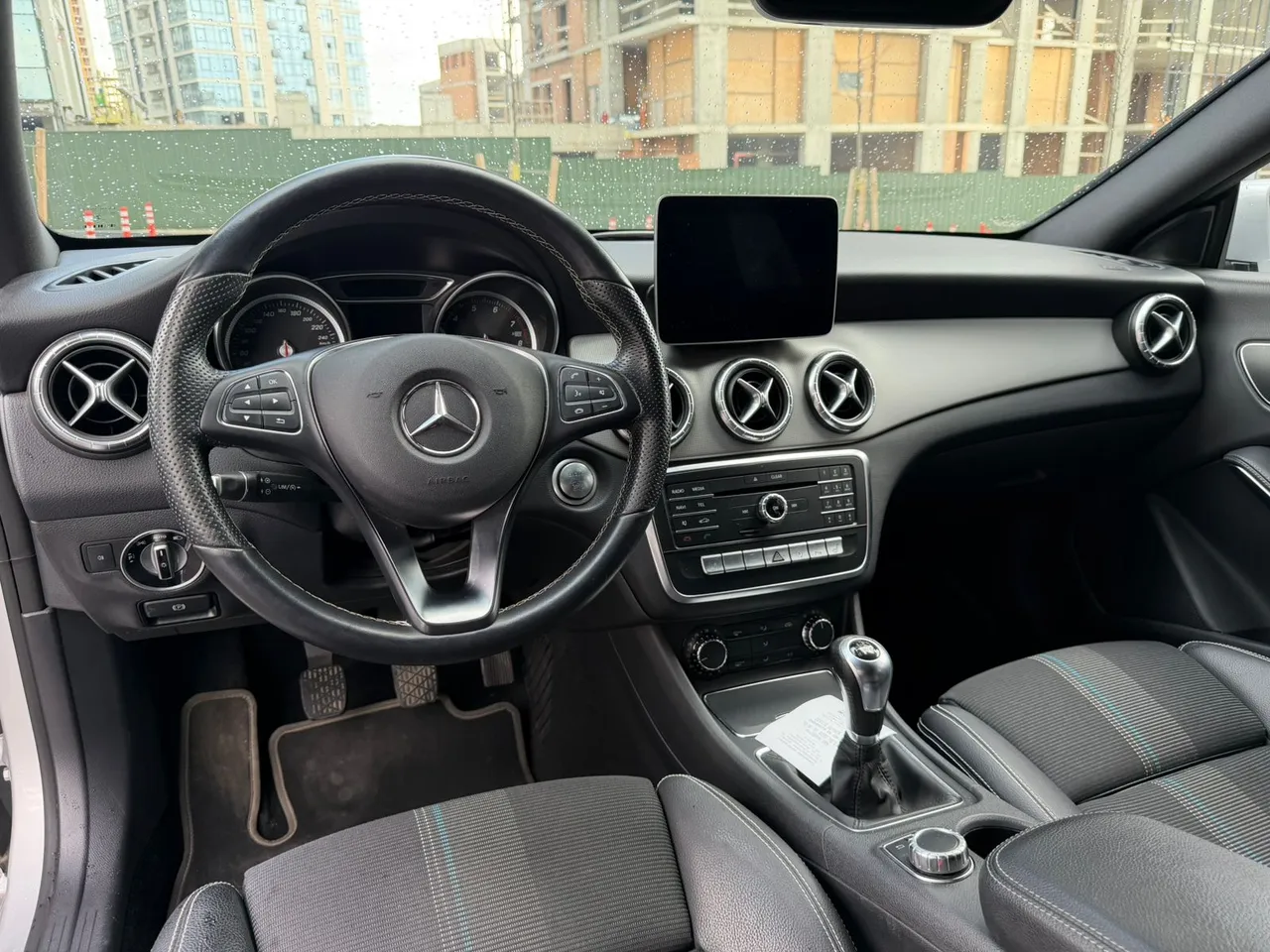 Mercedes-Benz CLA - фото 18