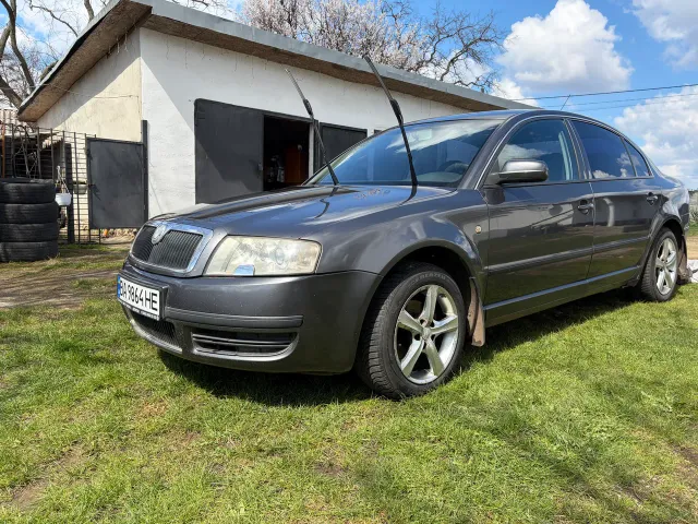Skoda Superb - фото 2