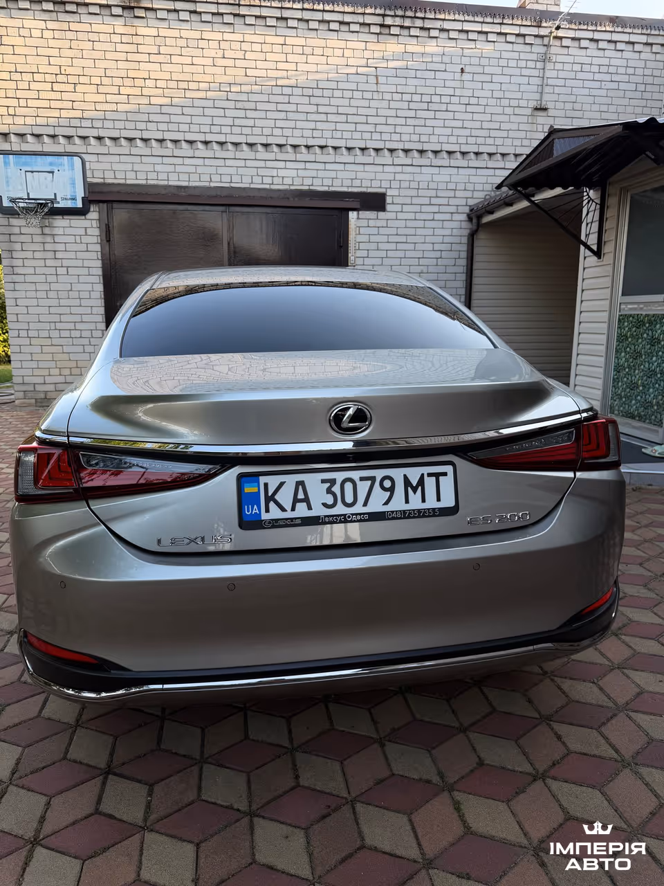 Lexus ES - фото 18