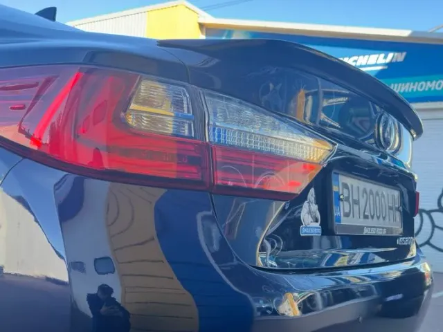 Lexus ES - фото 3