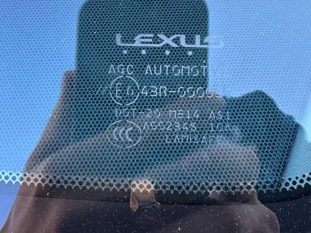 Lexus ES - фото 4