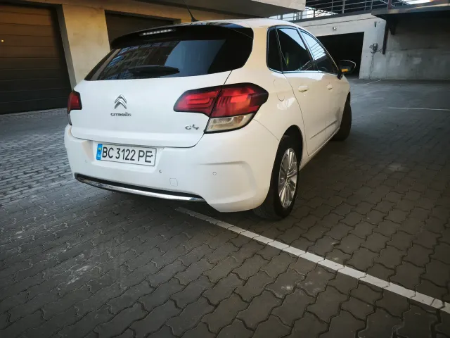 Citroen C4 - фото 2