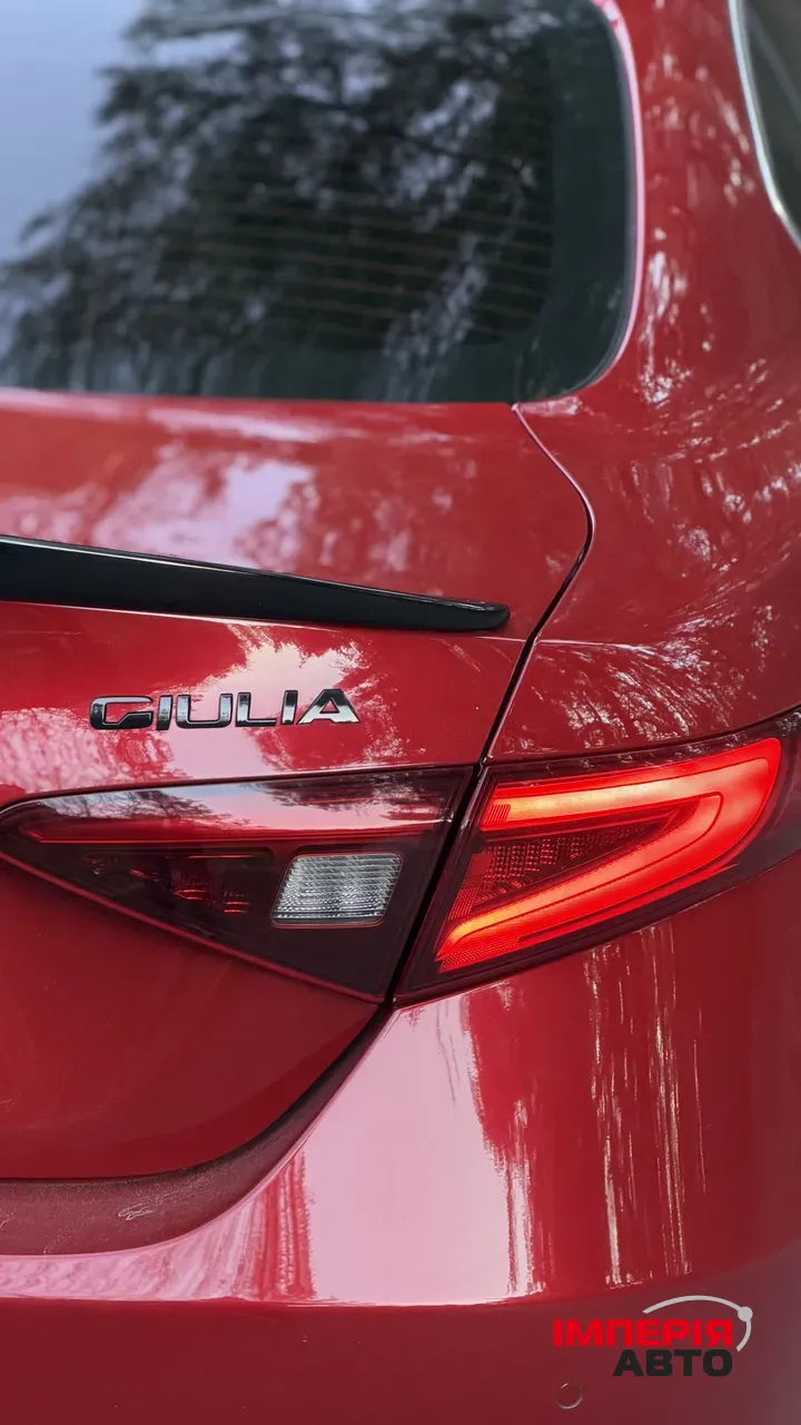Alfa Romeo Giulia - фото 7