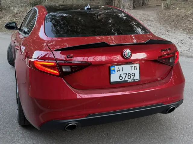 Alfa Romeo Giulia - фото 3