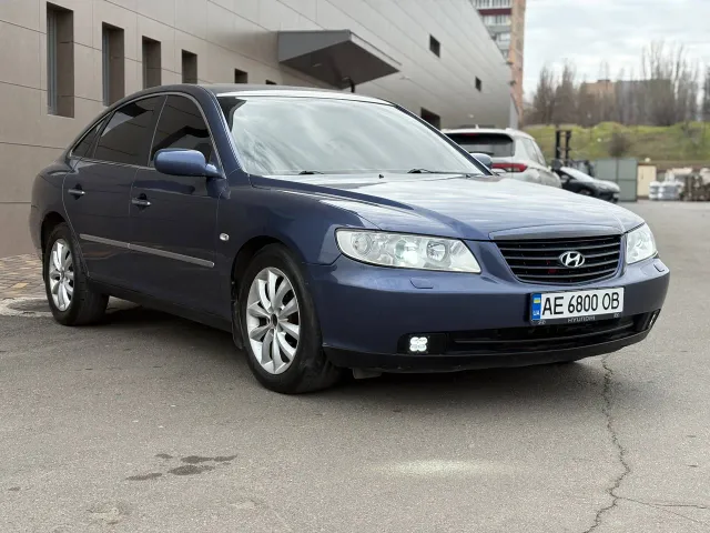 Hyundai Grandeur - фото 1