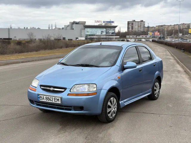 Chevrolet Aveo - фото 1