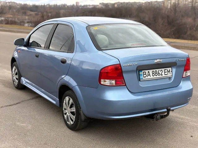 Chevrolet Aveo - фото 3