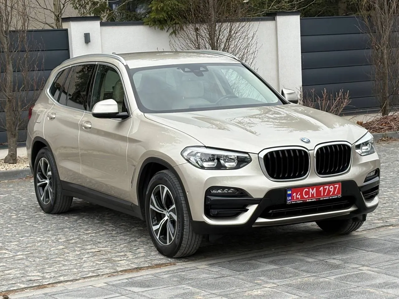 BMW X3 - фото 7