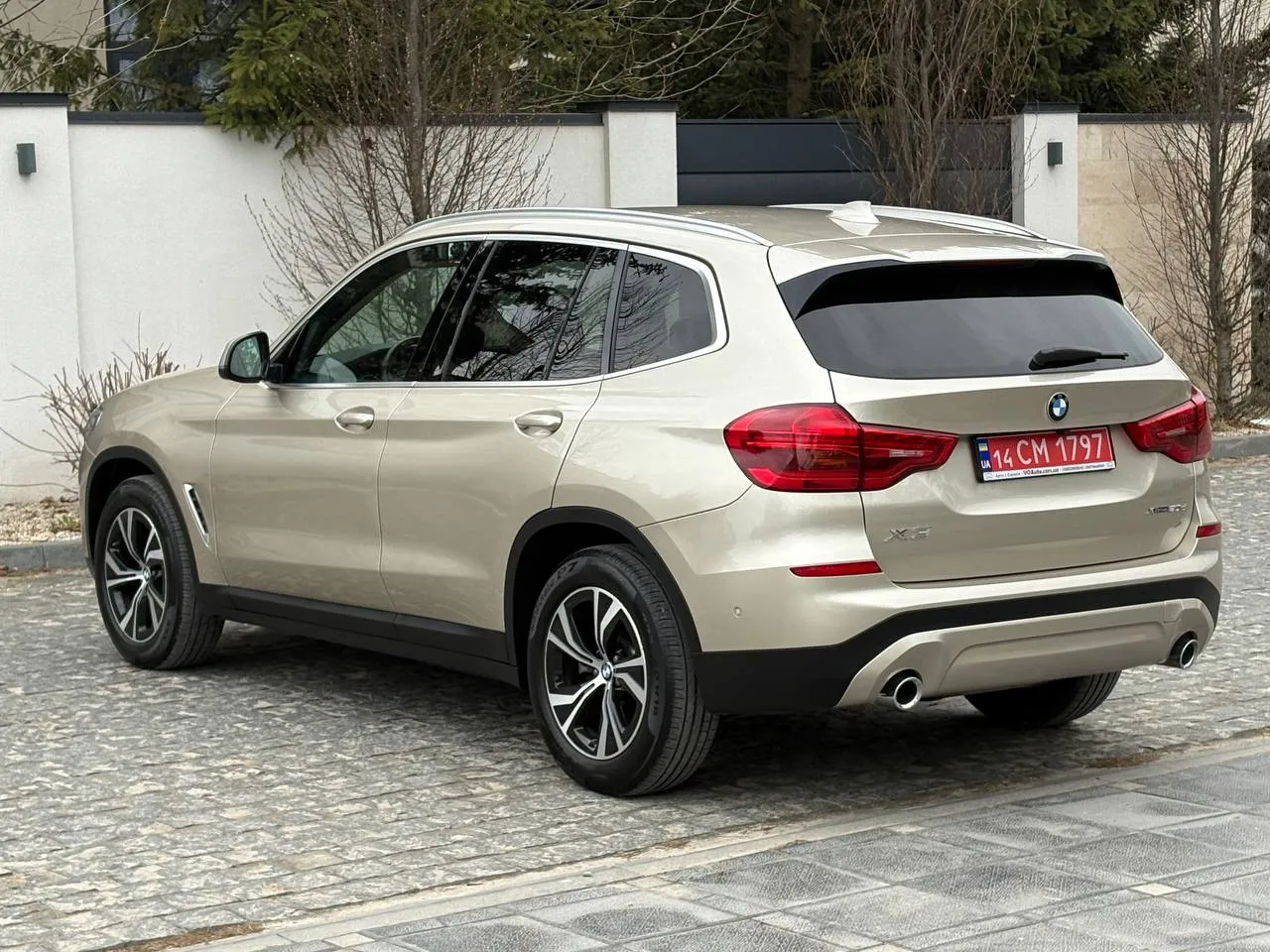 BMW X3 - фото 8