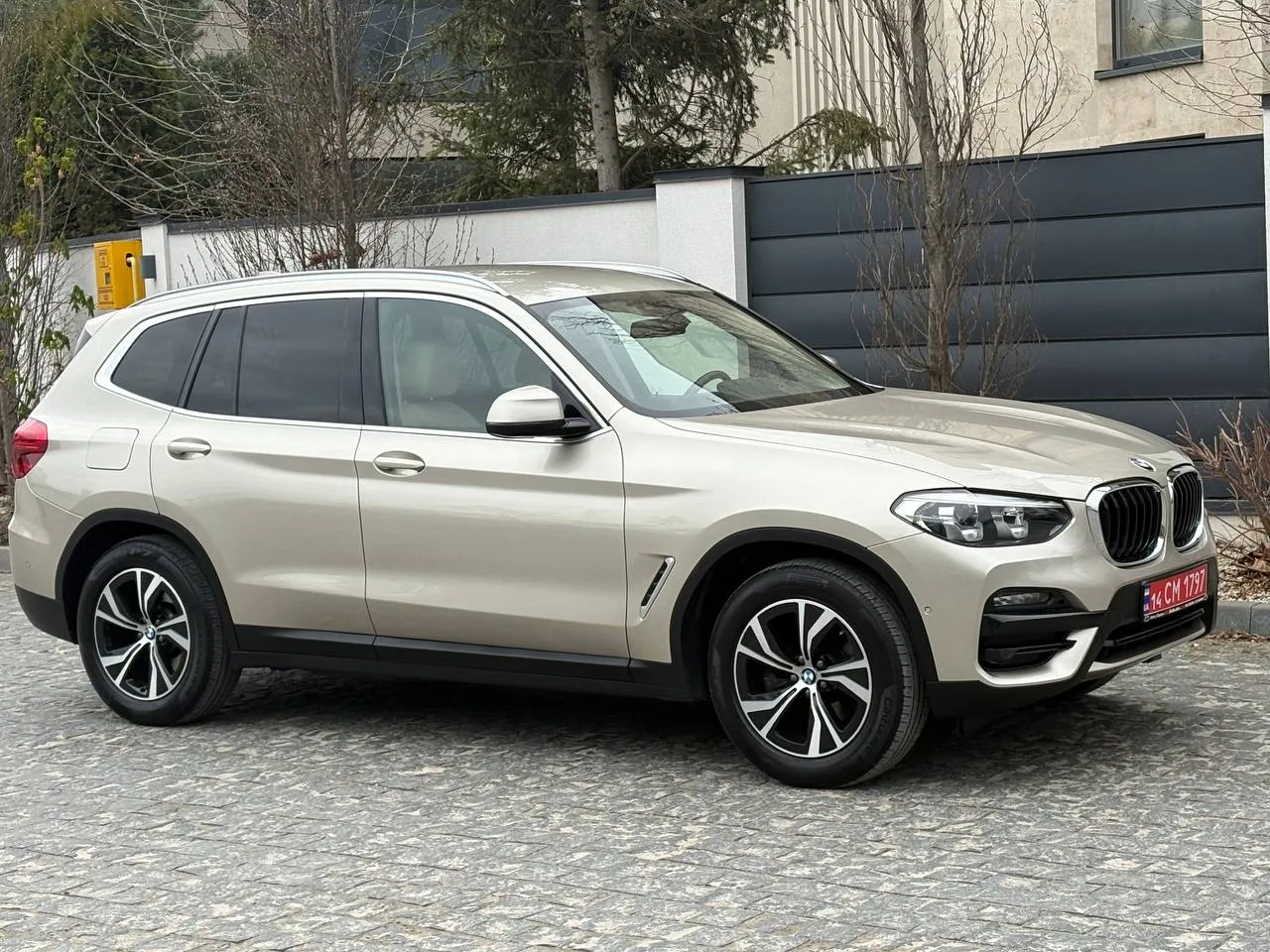 BMW X3 - фото 18
