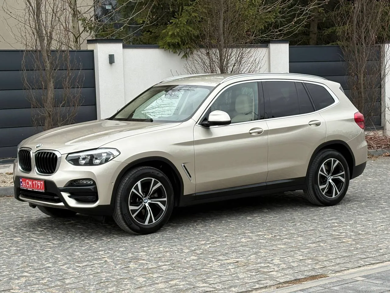BMW X3 - фото 10