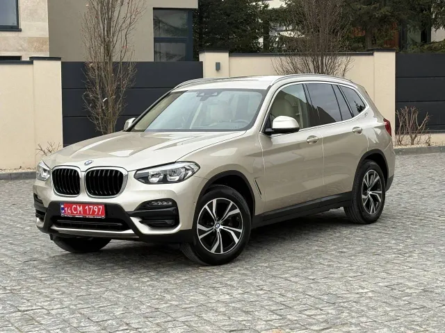BMW X3 - фото 3