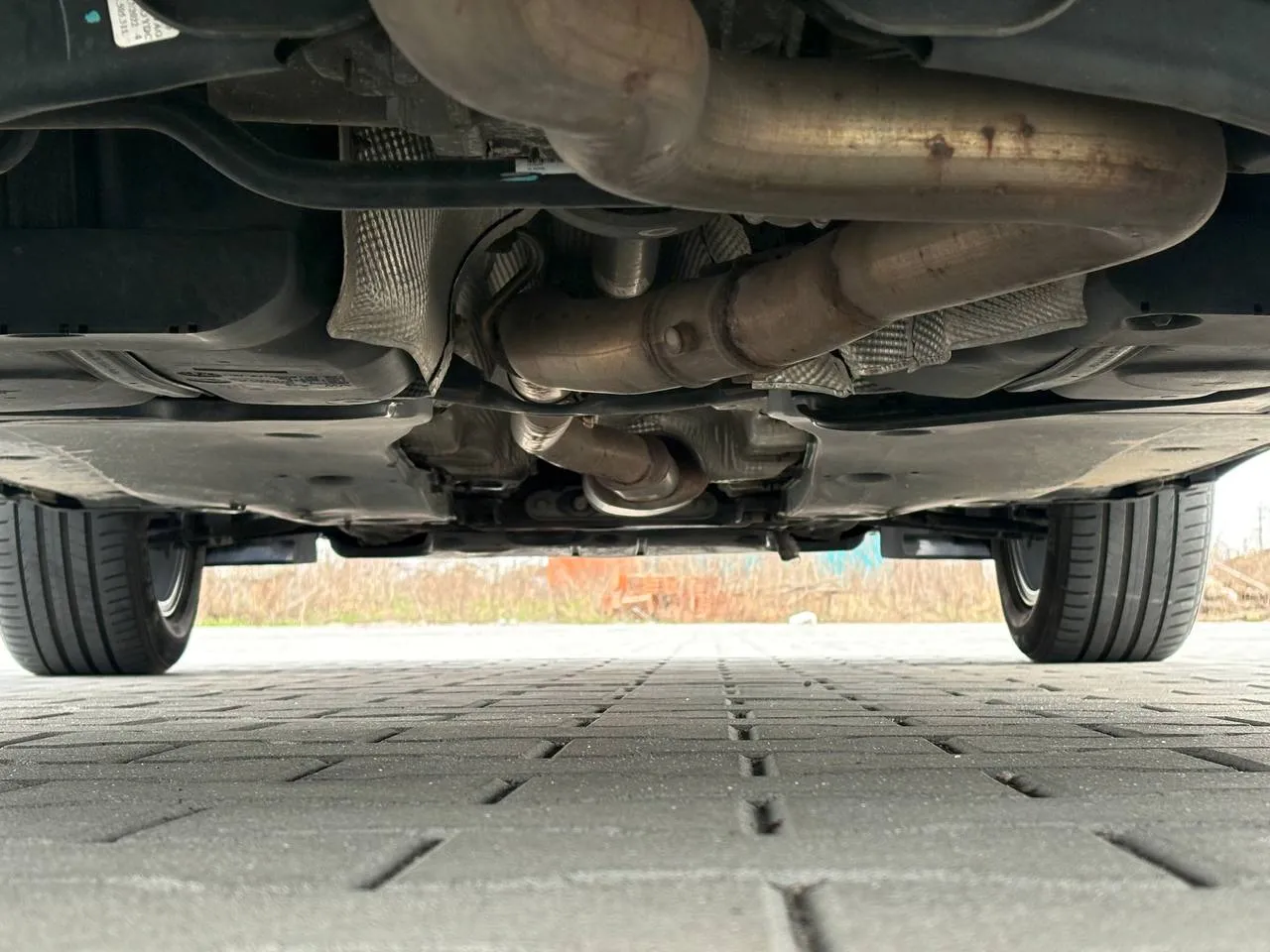 Volkswagen Tiguan - фото 32