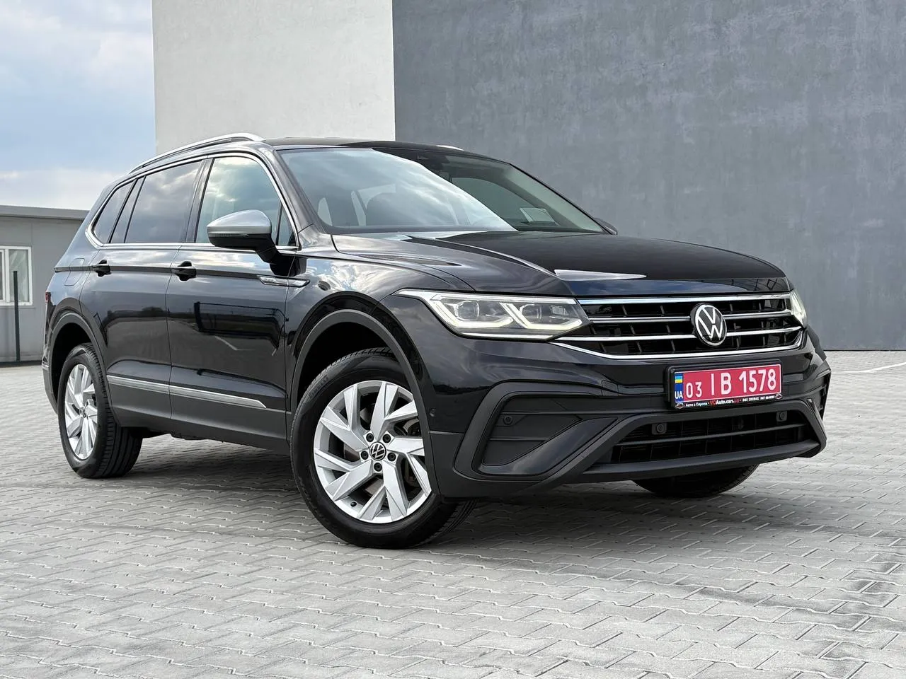 Volkswagen Tiguan - фото 39