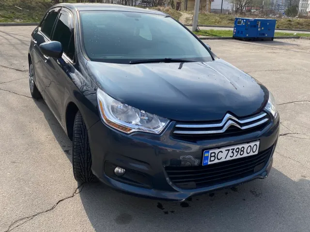 Citroen C4 - фото 2