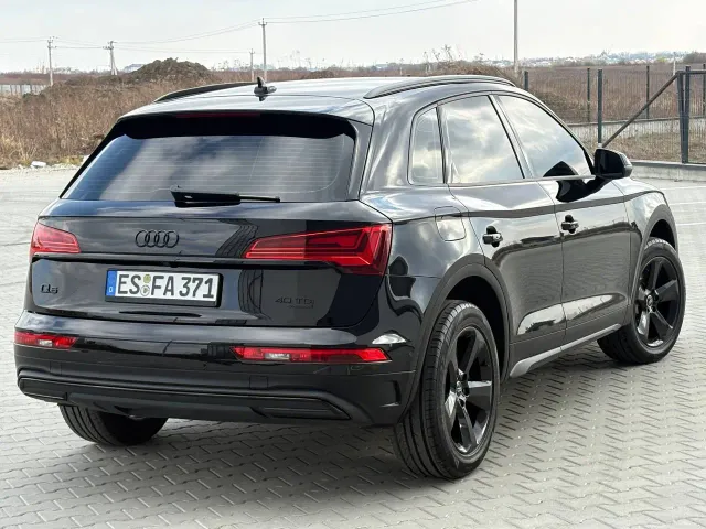 Audi Q5 - фото 3