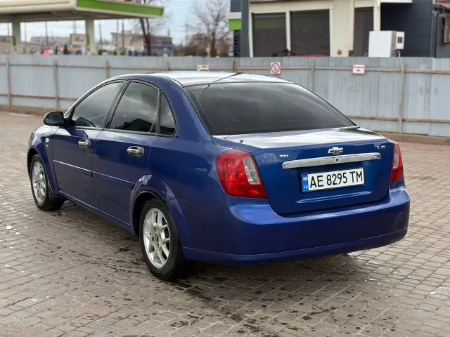Chevrolet Lacetti - фото 4