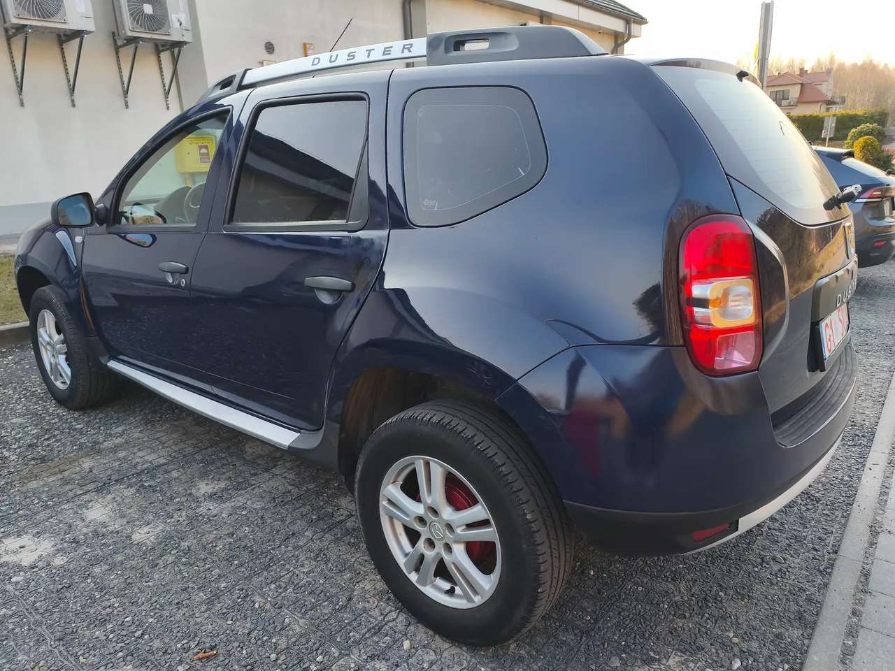 Dacia Duster - фото 4