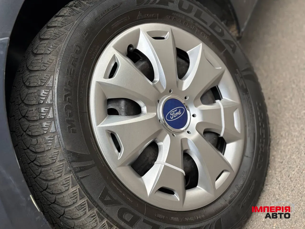 Ford Focus - фото 9