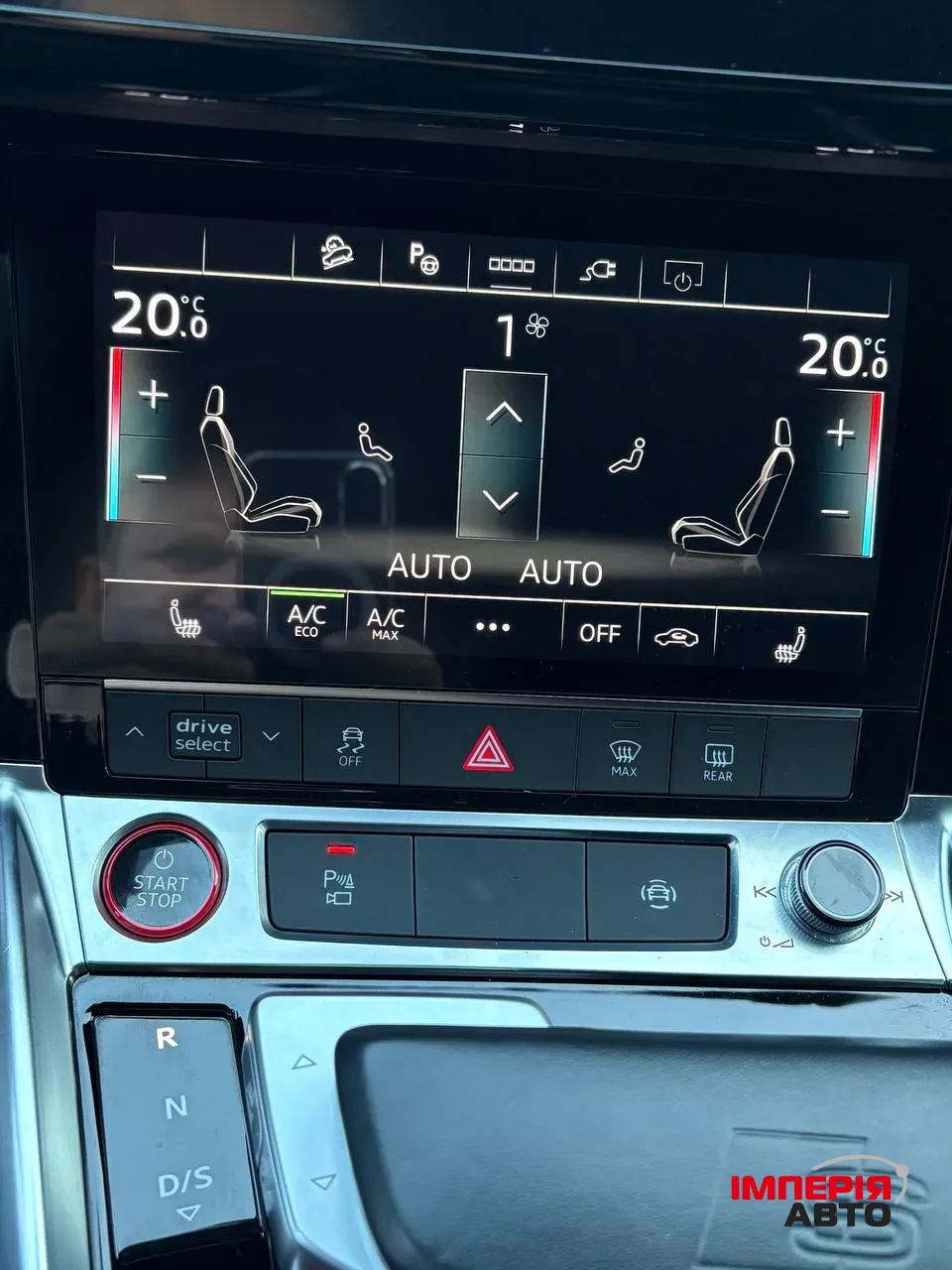 Audi e-tron S - фото 67