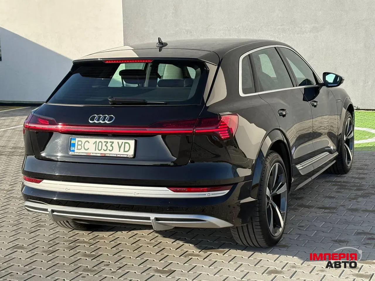 Audi e-tron S - фото 85