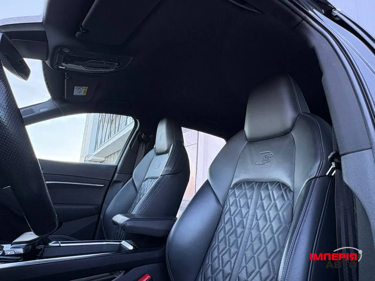 Audi e-tron S - фото 49