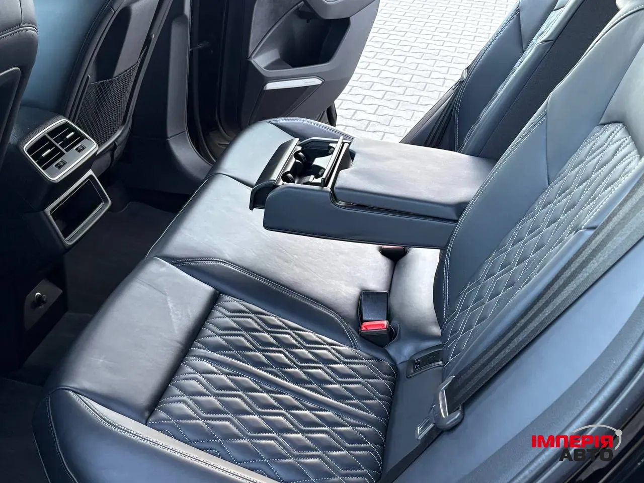 Audi e-tron S - фото 51