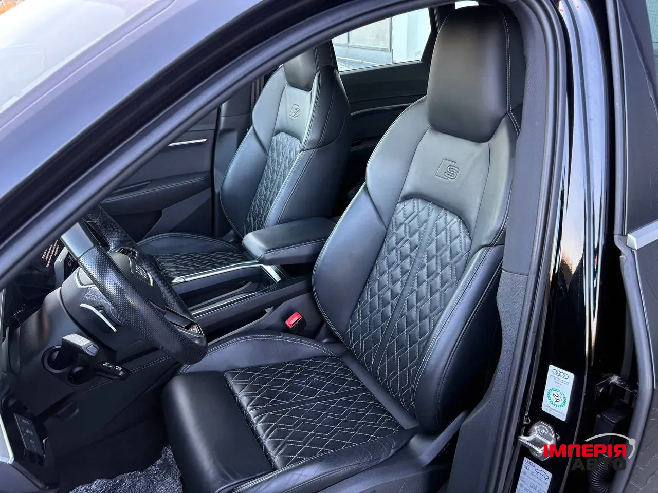 Audi e-tron S - фото 69