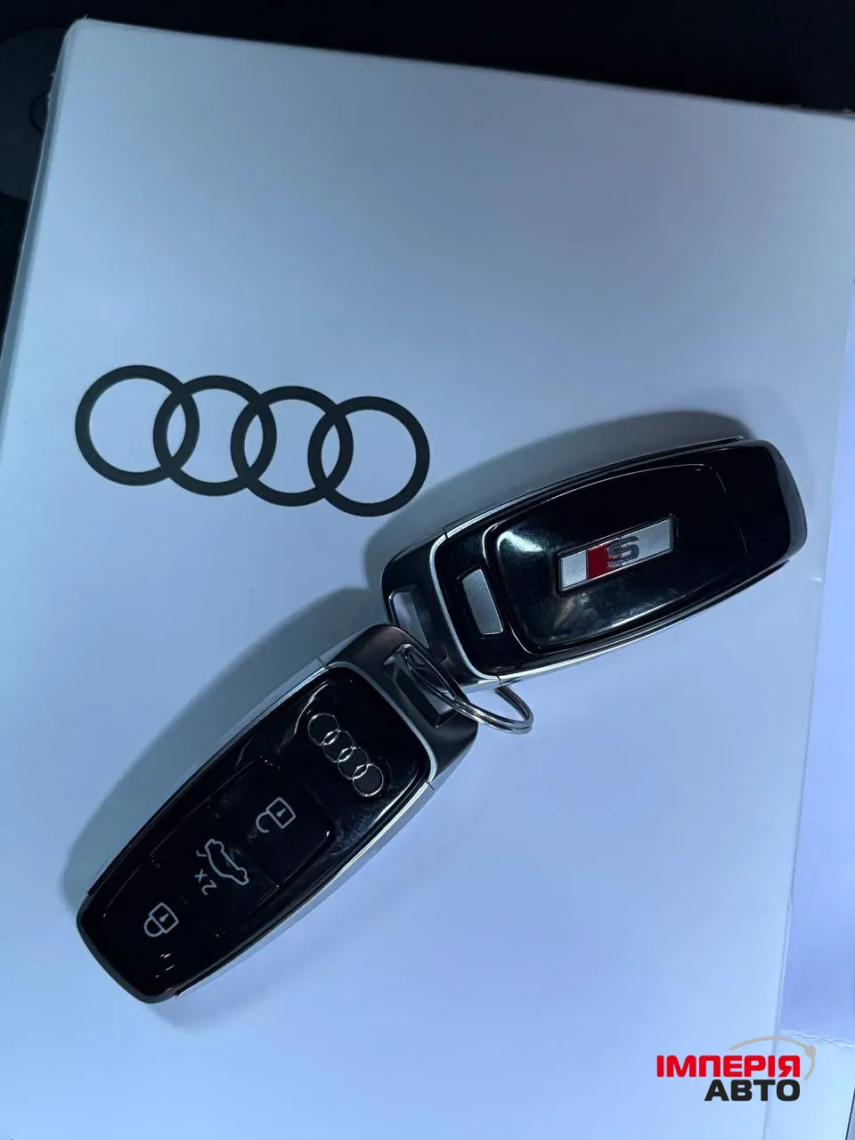 Audi e-tron S - фото 13