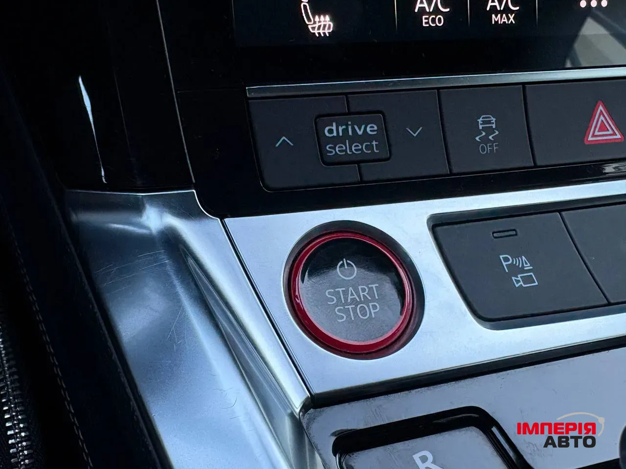 Audi e-tron S - фото 22