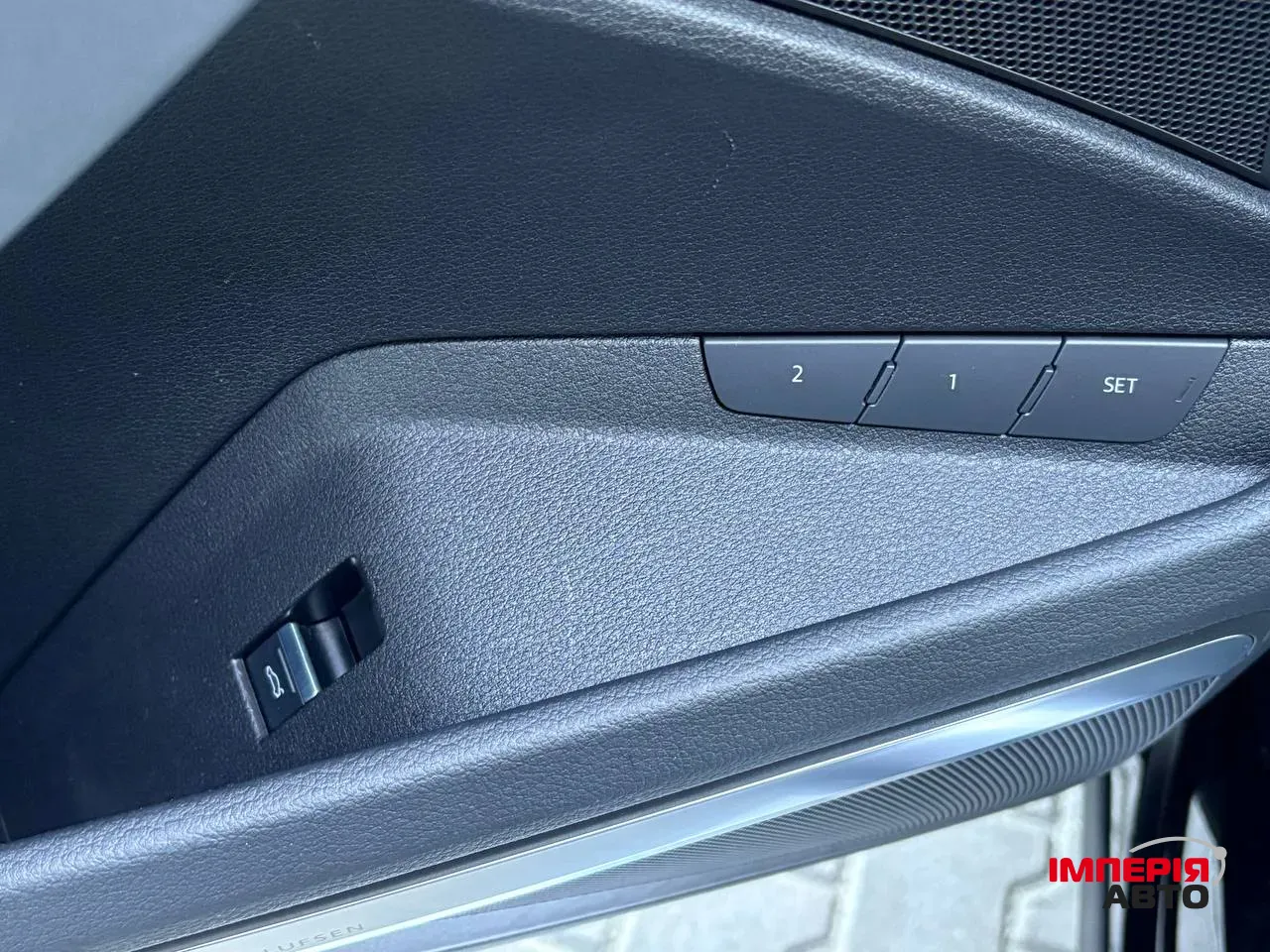 Audi e-tron S - фото 41