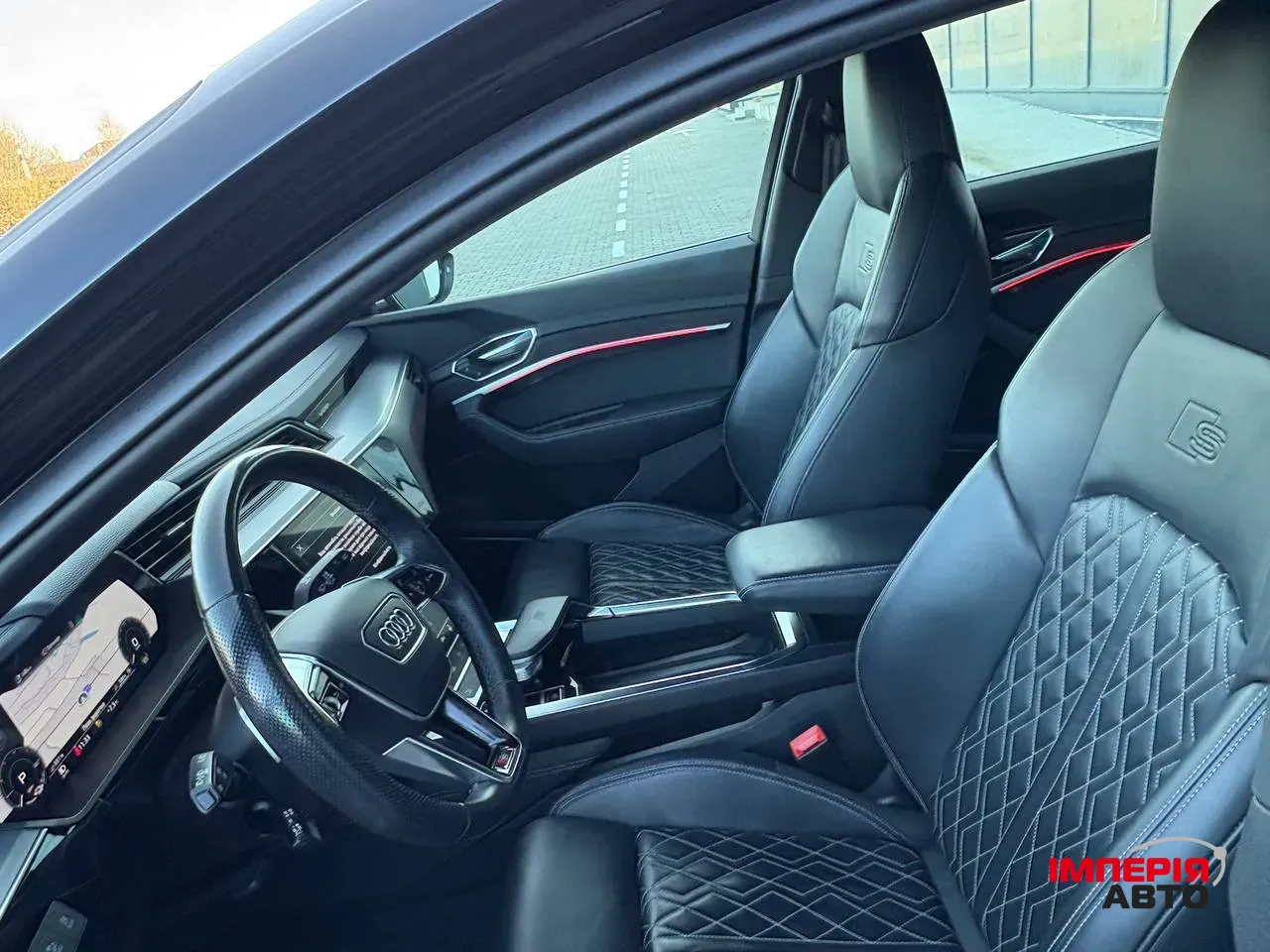 Audi e-tron S - фото 68