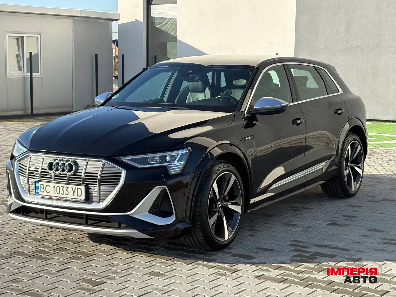 Audi e-tron S - фото 88