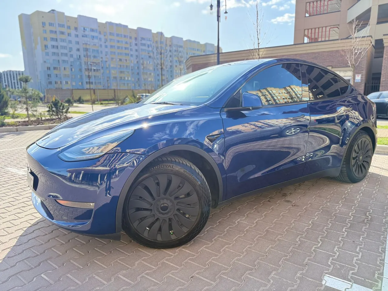 Tesla Model Y - фото 7