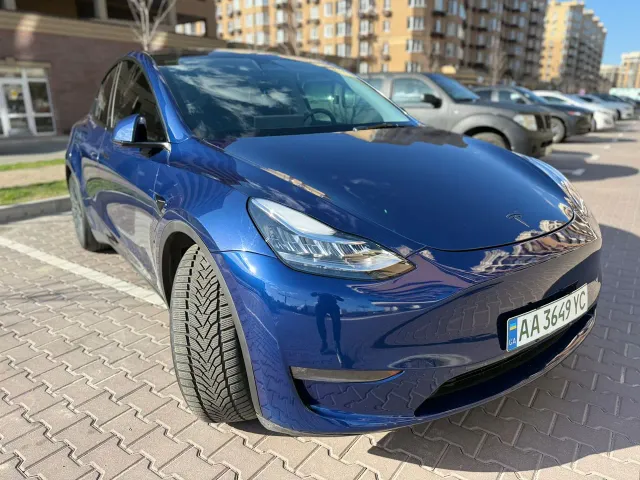 Tesla Model Y - фото 4