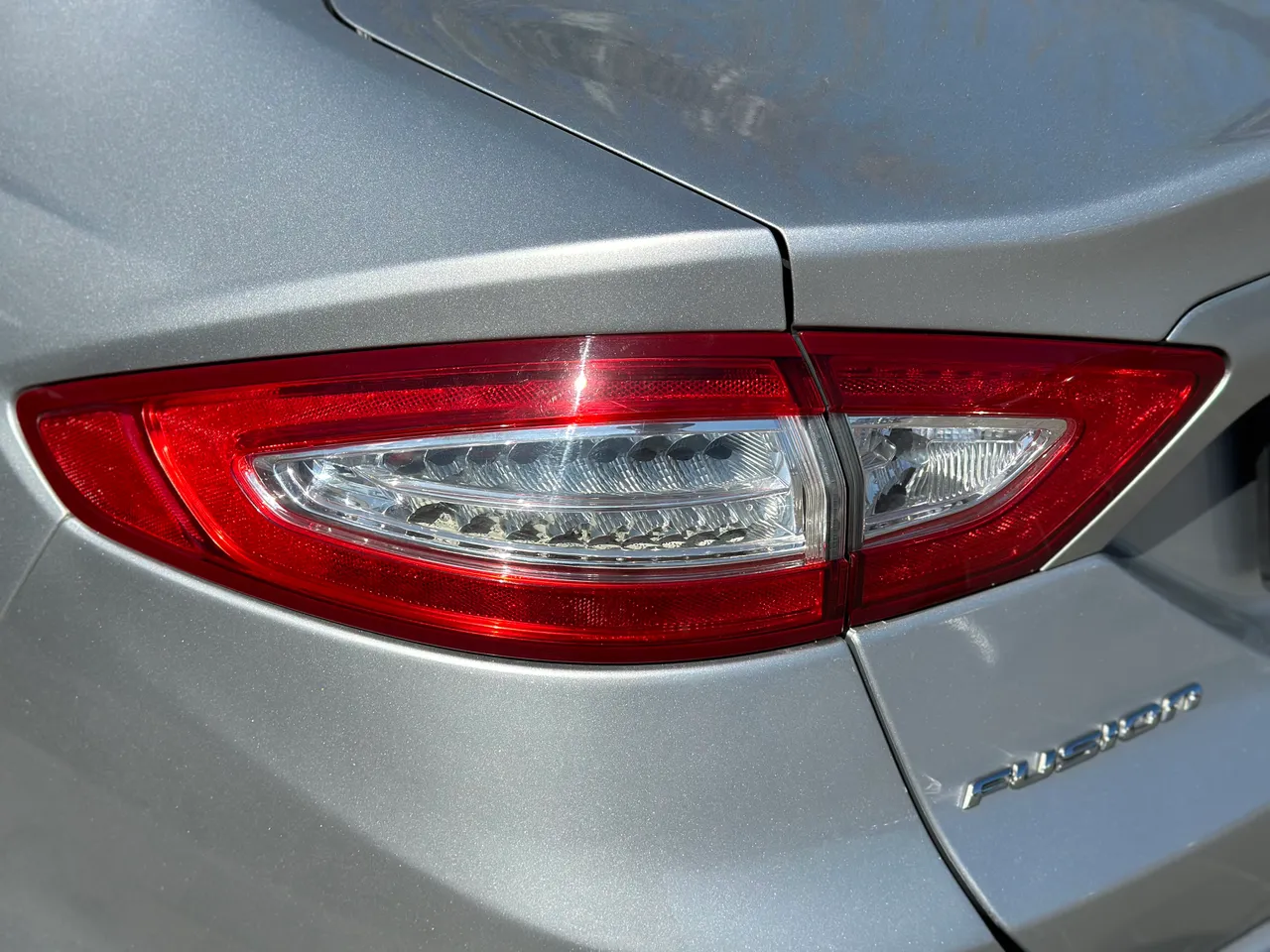 Ford Fusion USA - фото 8