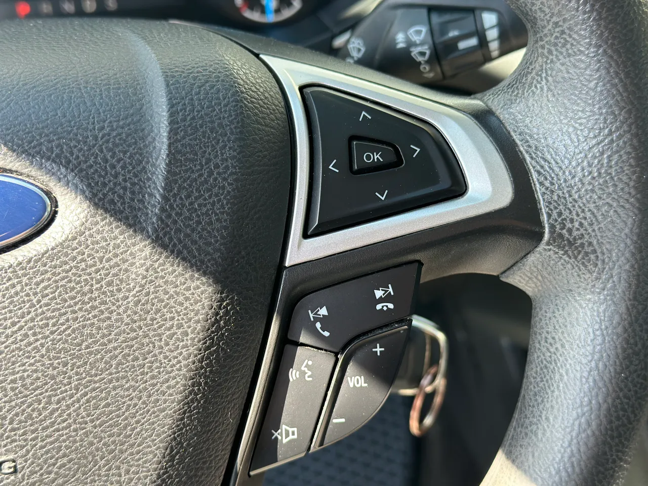 Ford Fusion USA - фото 25