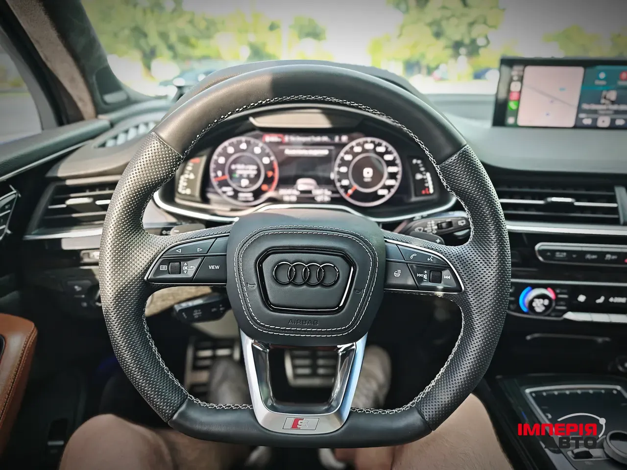 Audi Q7 - фото 19