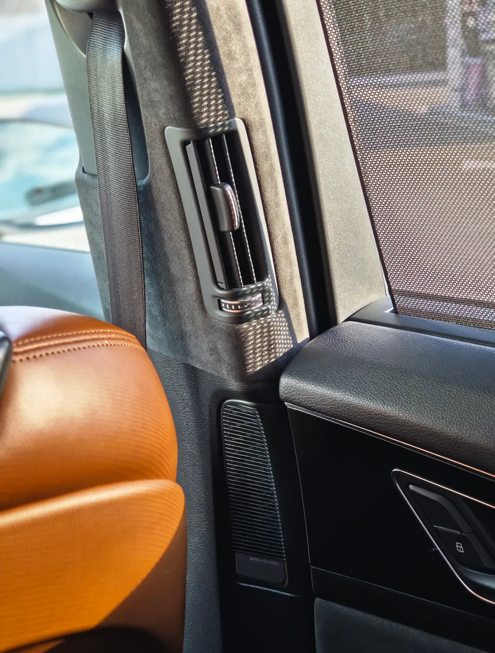 Audi Q7 - фото 39