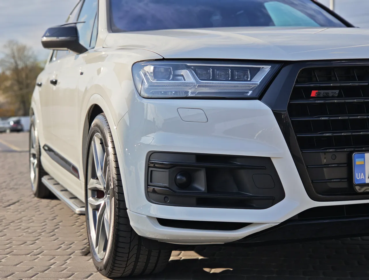 Audi Q7 - фото 3