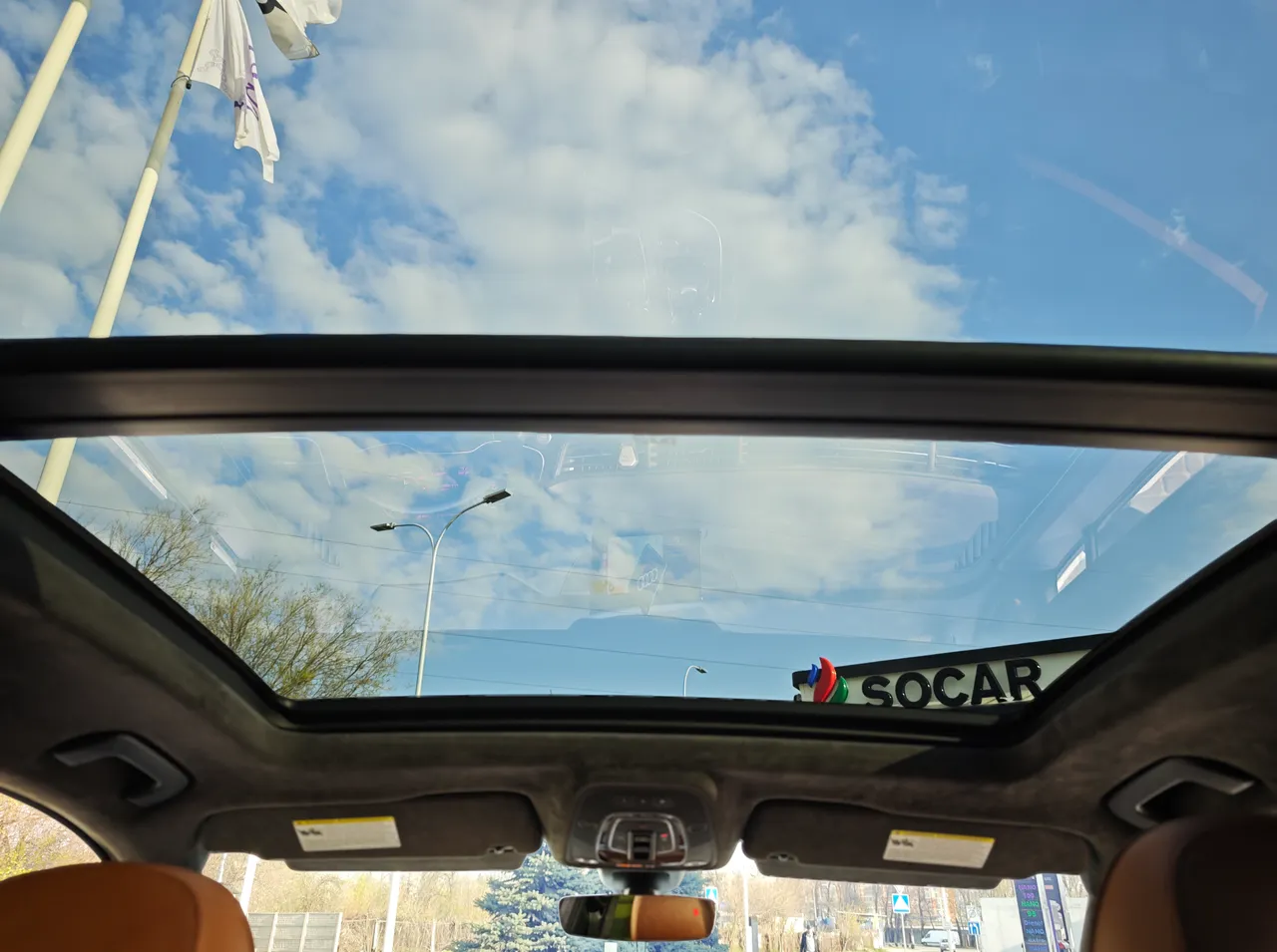 Audi Q7 - фото 32