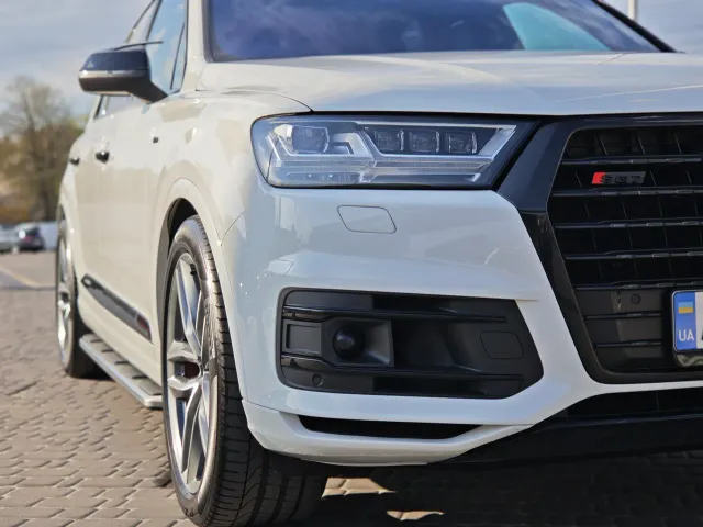 Audi Q7 - фото 3