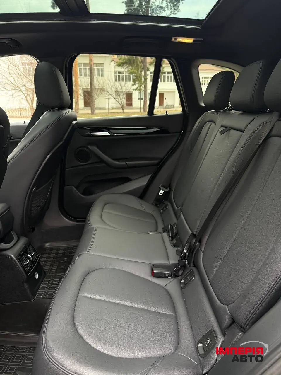 BMW X1 - фото 15