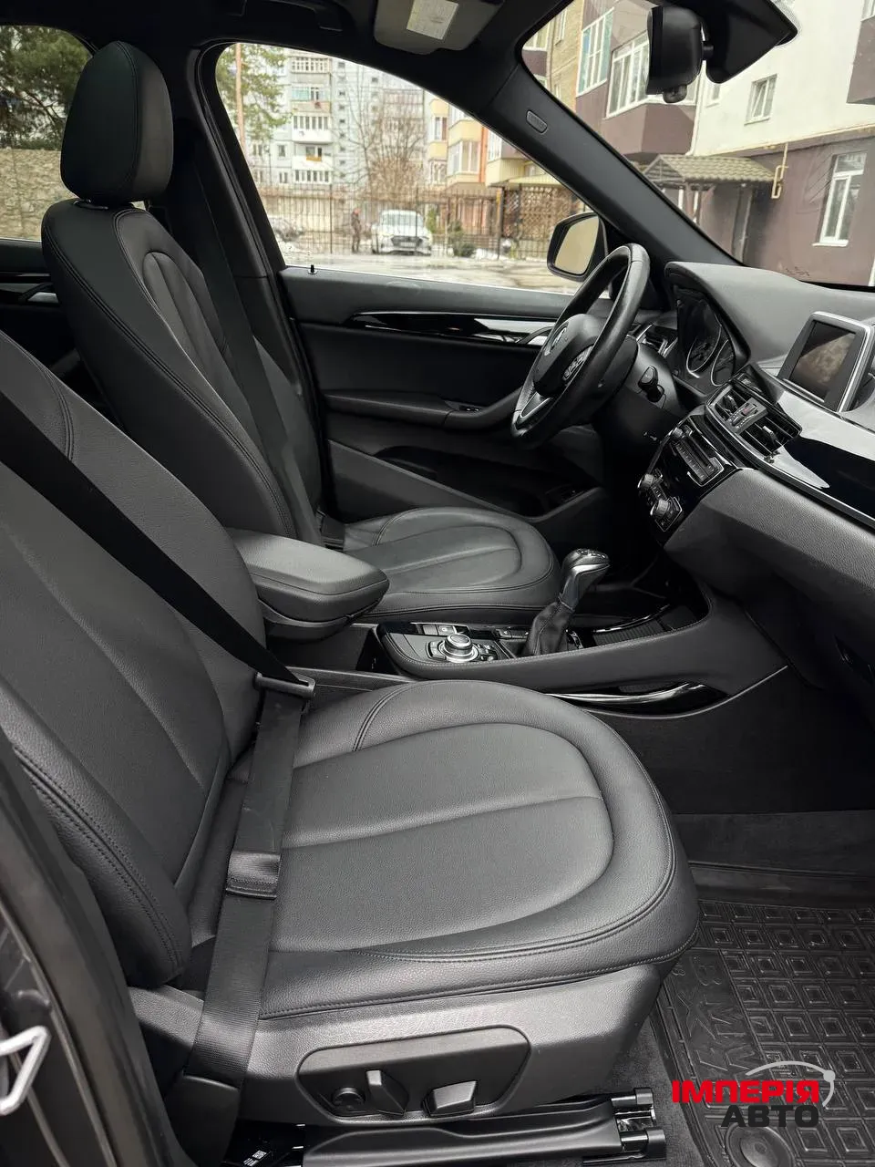 BMW X1 - фото 12