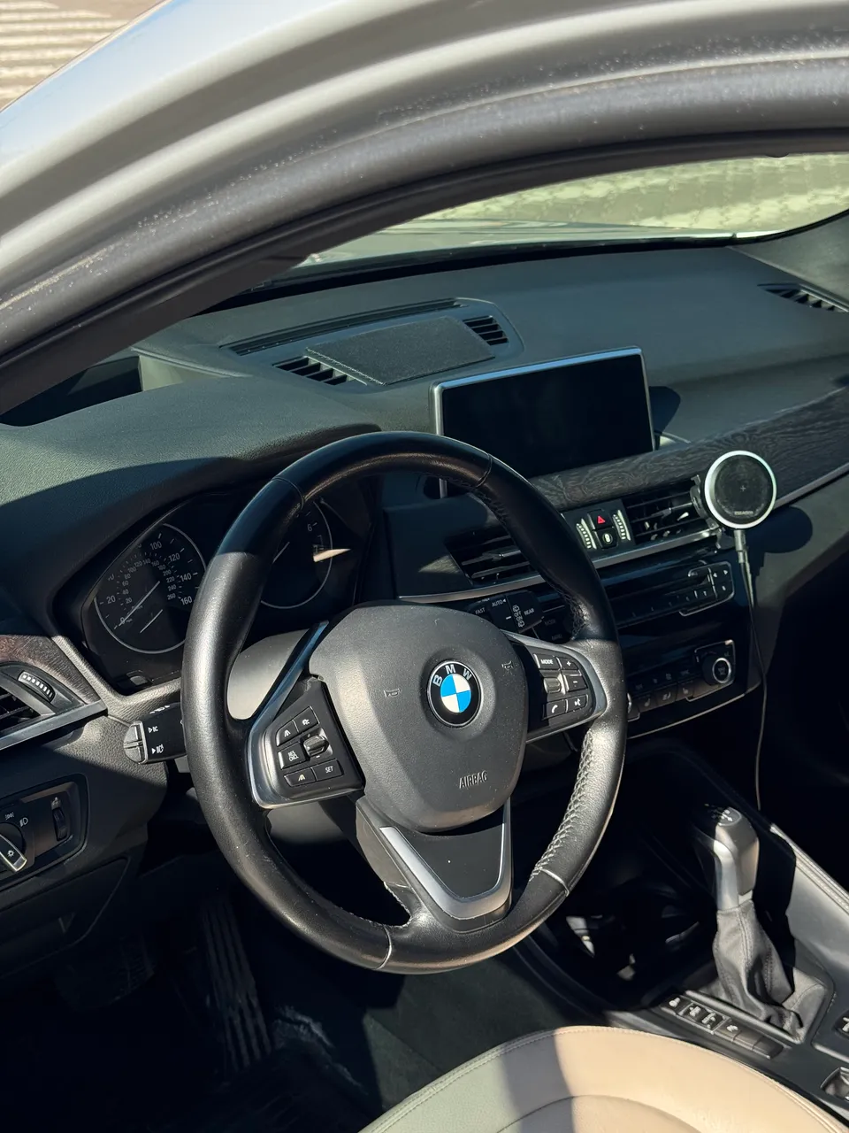 BMW X1 - фото 16