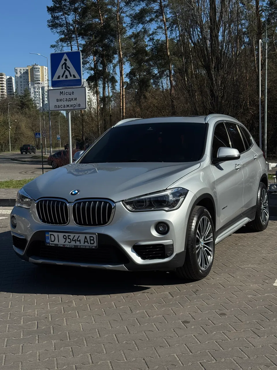 BMW X1 - фото 12