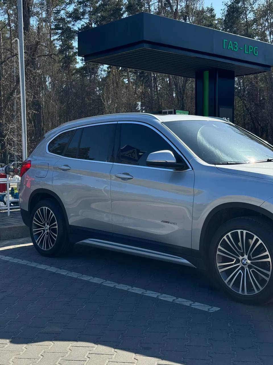 BMW X1 - фото 9